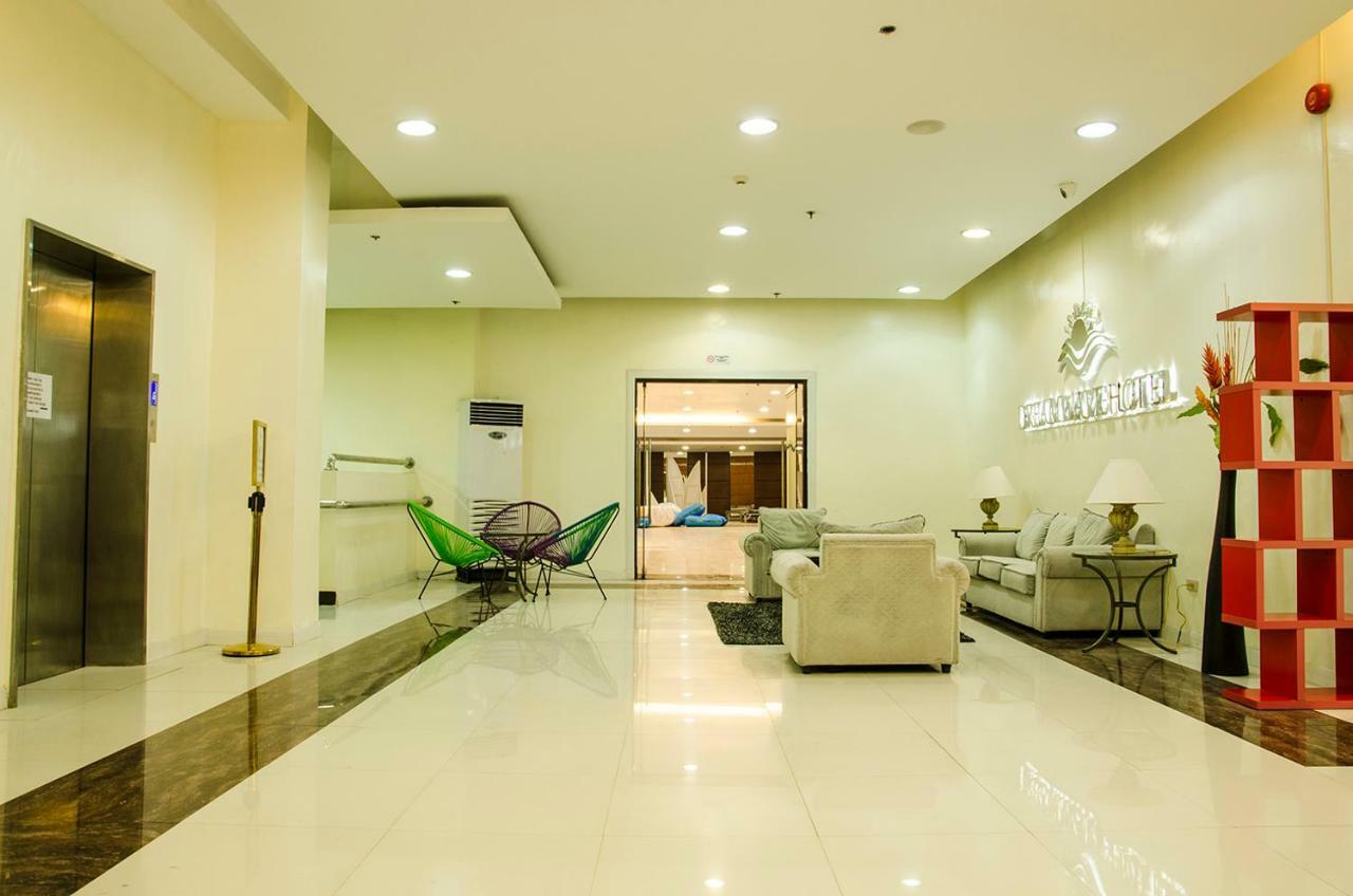 Dreamwave Hotel Santiago City of Santiago Exterior photo